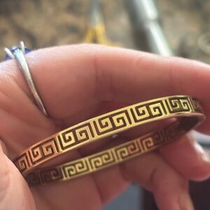 18K Solid Gold Greek Key Bangle • 12.5g • Vintage Heirloom Bracelet • Unisex